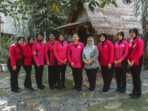 Foto bersama Ibu Kapolri
